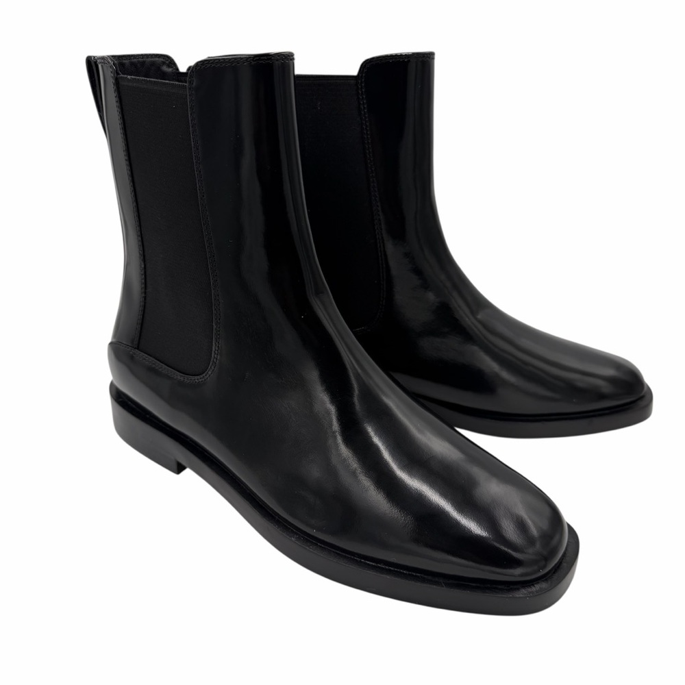 NEW Everlane Black Patent Leather The Chelsea Boot in Size 9.5 - Picture 5 of 16